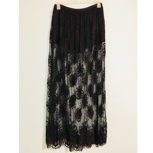 Vintage skirt with shorts underneath